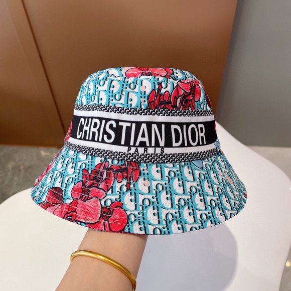 ?✨AUTHENTIC✨?Dior hat main image 7